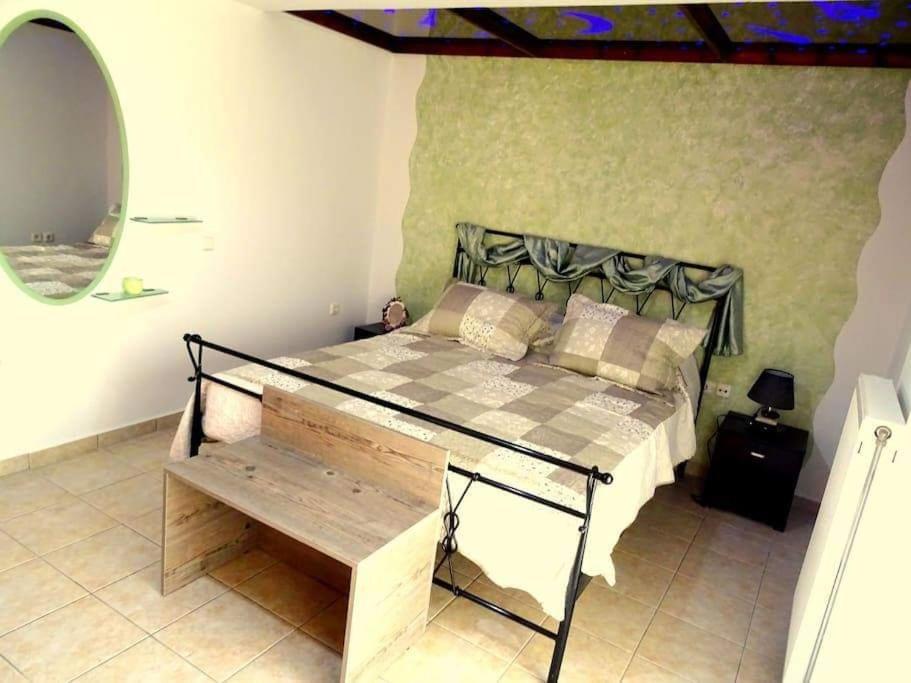 Cozy Apartment In Paradisi Paradeísion Esterno foto